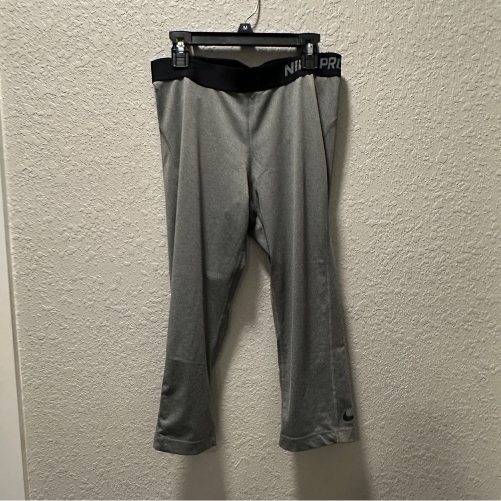 Nike Pro leggings